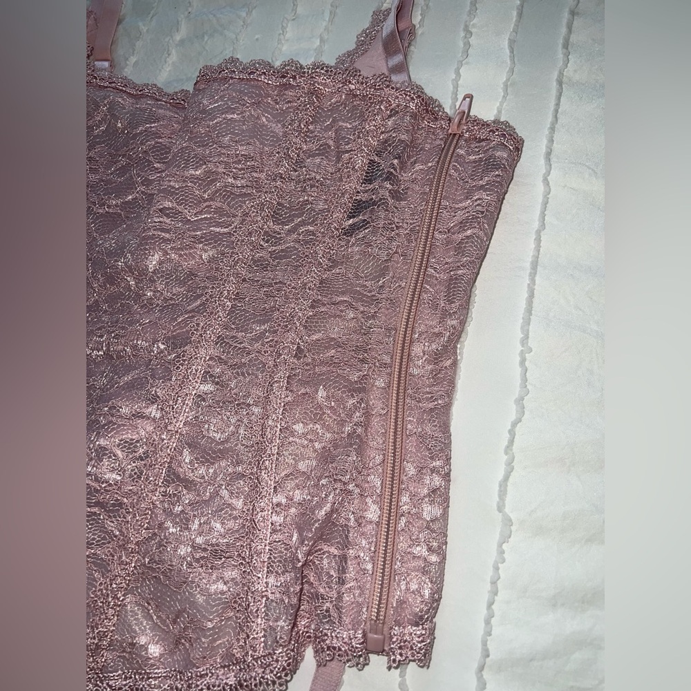 NWOT Adore Me Pink Lace Bustier set - Picture 8 of 11